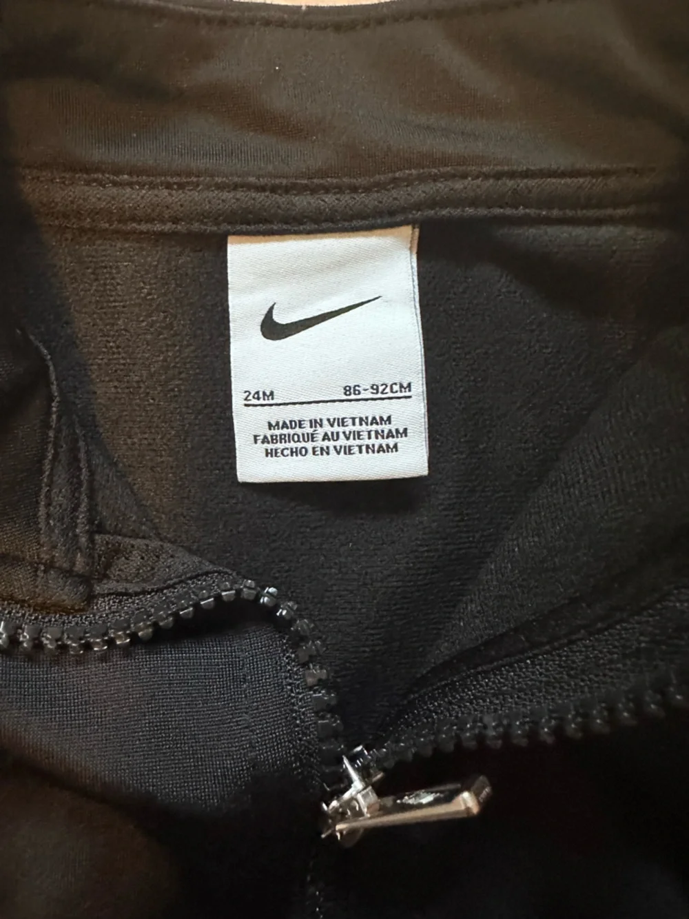 Nike Toddler Tracksuit Set 2 Piece Black Zip Jacket Jogger Pants 24M Unisex - Picture 4 of 4